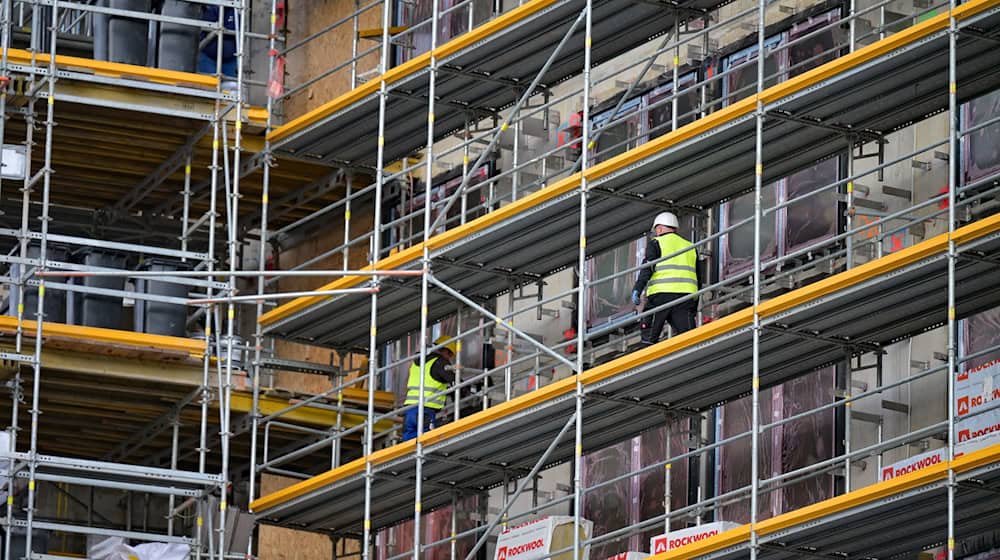 Staatliche Baumaßnahmen sollen beschleunigt werden. (Archivbild) / Foto: Malin Wunderlich/dpa
