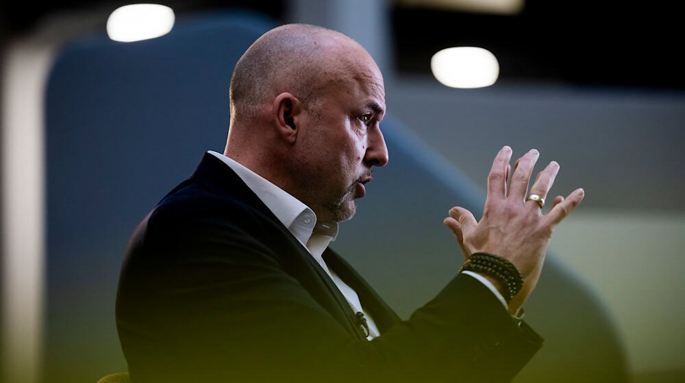 Für CSU-Landesgruppenchef Hoffmann gehören harte Auseinandersetzung in einer Koalition dazu.  / Foto: Christoph Soeder/dpa