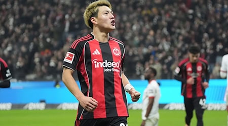 Bejubelt das 1:0 der Eintracht: Ritsu Doan. / Foto: Marc Schüler/dpa