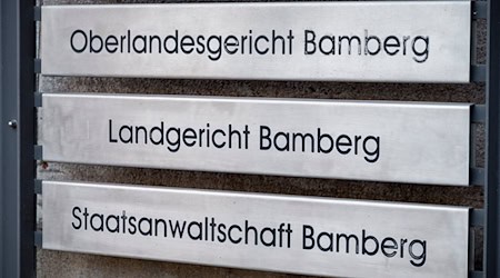 Das Oberlandesgericht Bamberg will im Dezember über einen Fall im Zusammenhang mit Corona-Impfstoff entscheiden. (Symbolbild) / Foto: Daniel Vogl/dpa