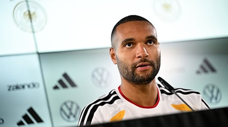 Jonathan Tah: Der WM-Titel 2026 ist drin. (Archivbild) / Foto: Julian Stratenschulte/dpa