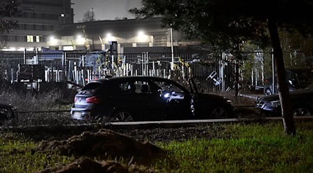 Der Fahrer des Wagens wurde bei dem Vorfall angeschossen. (Archivbild) / Foto: Felix Hörhager/dpa
