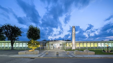  Der in Rosenheim ansässige Schuhhersteller ist vor allem für seine Damenschuhe bekannt.  / Foto: Stefan Schilling/Gabor/dpa