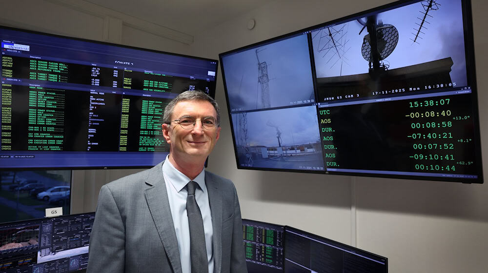 Hakan Kayal glaubt fest an intelligentes Leben außerhalb der Erde. / Foto: Karl-Josef Hildenbrand/dpa