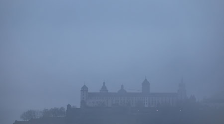 Die Prognosen für das Wochenende sagen: In Bayern wird es neblig. (Archivbild) / Foto: Karl-Josef Hildenbrand/dpa