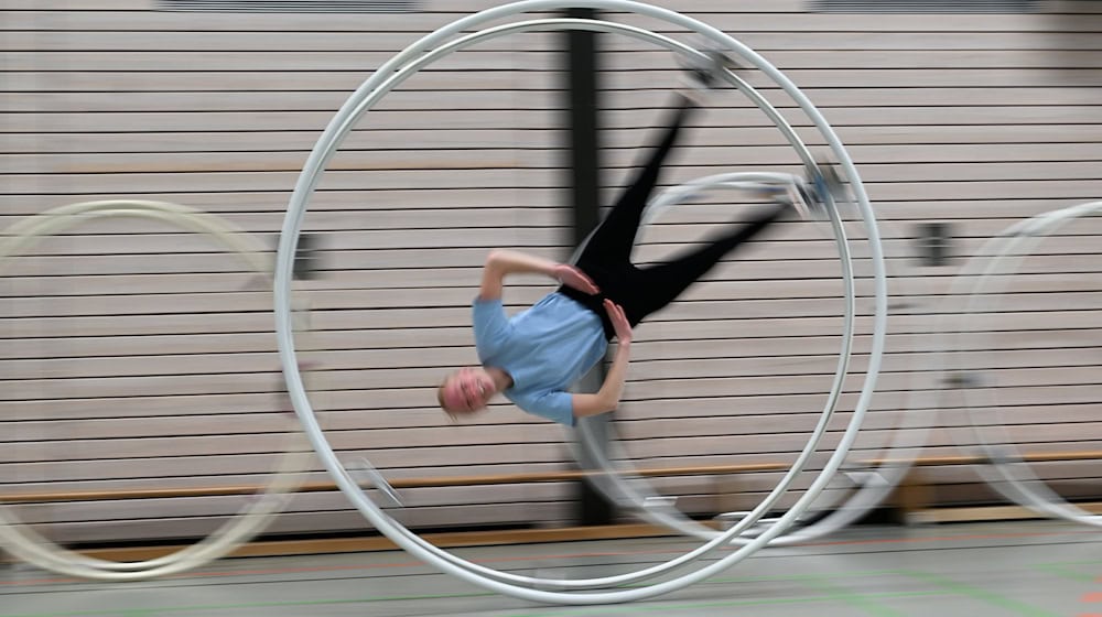 Ein Gefühl der Schwerelosigkeit. / Foto: Arne Dedert/dpa