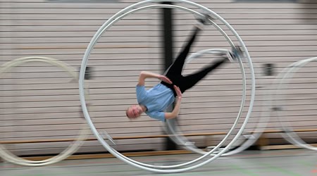Ein Gefühl der Schwerelosigkeit. / Foto: Arne Dedert/dpa