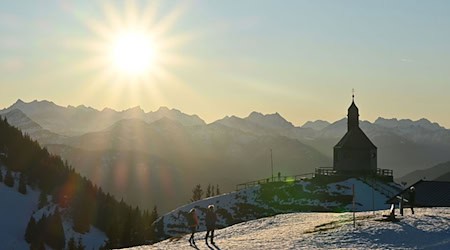 Zum Wochenende hin soll es in Bayern nach der Nebelauflösung wieder sonniger werden. (Archivbild) / Foto: Katrin Requadt/-/dpa