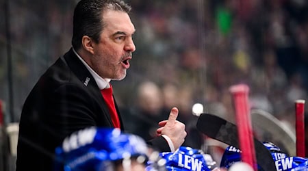 Freut sich über die Leistungen von Talent Zwickel: Sportdirektor Mitchell. (Archivbild) / Foto: Tom Weller/dpa