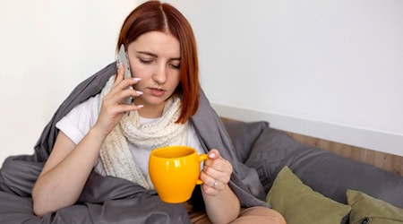 Wann dürfen Arbeitgeber Zweifel an der Arbeitsunfähigkeit äußern – und was ist rechtlich erlaubt? / Foto: freepik.com