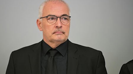 Der Prozess gegen den Ex-CDU-Abgeordneten Axel Fischer geht dem Ende entgegen. (Archivbild) / Foto: Malin Wunderlich/dpa