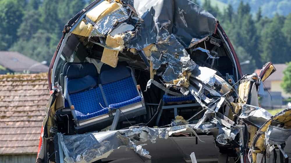 Fünf Menschen kamen bei dem Unglück ums Leben. (Archivfoto) / Foto: Peter Kneffel/dpa