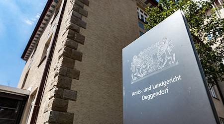 Das sogenannte Maibaumverfahren ist nun rechtskräftig abgeschlossen. (Symbolbild) / Foto: Armin Weigel/dpa