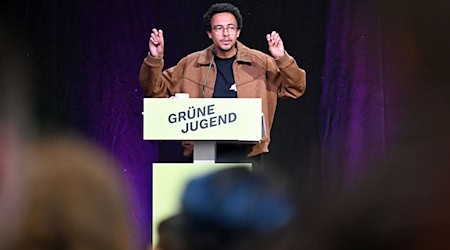 Hat Ärger mit der CSU: Grüne-Jugend-Chef Bobga / Foto: Jennifer Brückner/dpa