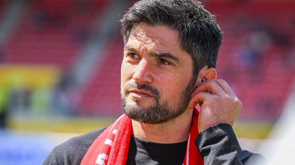 Hein hört als Vorstandsvorsitzender auf. (Archivbild) / Foto: Armin Weigel/dpa