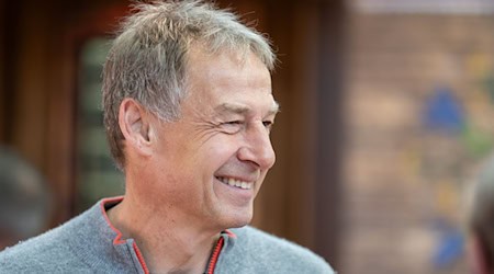 Jürgen Klinsmann schwärmt von seinem Ex-Club FC Bayern. (Archivbild) / Foto: Silas Stein/dpa