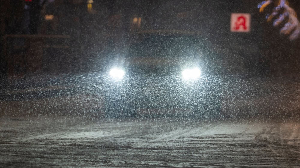 Bei den Glätteunfällen ist es überwiegend zu Blechschäden gekommen. (Symbolbild) / Foto: Stefan Puchner/dpa