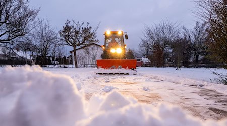Für einige Regionen sagt der DWD Schnee voraus.  / Foto: Pia Bayer/dpa