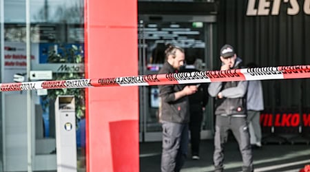 Der Tatverdächtige schweigt zu den Vorwürfen. (Archivbild) / Foto: Jason Tschepljakow/dpa