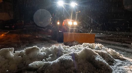 Vielerorts hatten die Räumdienste gut zu tun. / Foto: Stefan Puchner/dpa