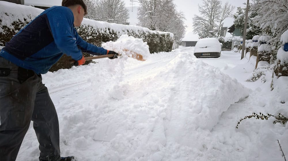 Nicht überall kann heute Müll abgeholt werden. / Foto: Daniel Löb/dpa