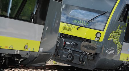 Technische Störungen aufgrund der Kälte schränken den Zugverkehr von Agilis vor allem in Ober- und Mittelfranken ein. (Archivbild) / Foto: David-Wolfgang Ebener/dpa