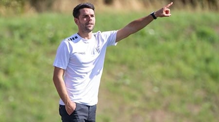 Victor Kleinhenz muss in Schweinfurt gehen. (Archivbild) / Foto: Matthias Koch/dpa