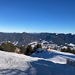 Im Skigebiet Brauneck läuft der Betrieb trotz des Einbruchs gut. (Produktion) / Foto: Sabine Dobel/dpa