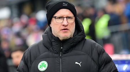  Heiko Vogel hat einige Optionen in der Offensive. (Archivbild) / Foto: Daniel Bockwoldt/dpa