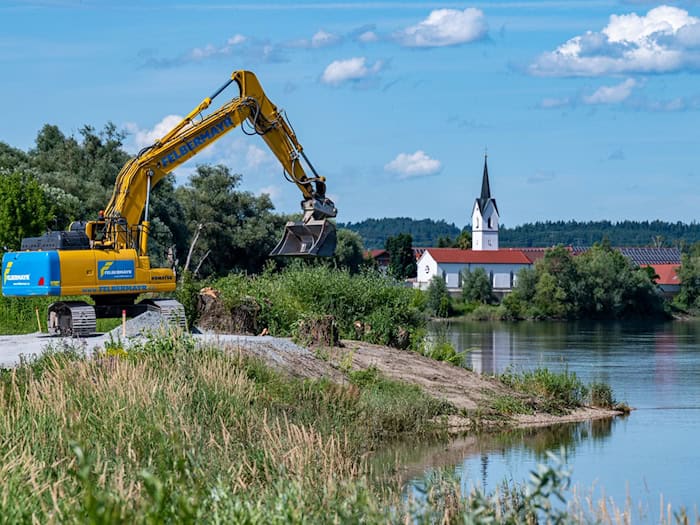 Bei Straubing wurde der Donauausbau bereits gestartet. (Archivbild) / Foto: Armin Weigel/dpa