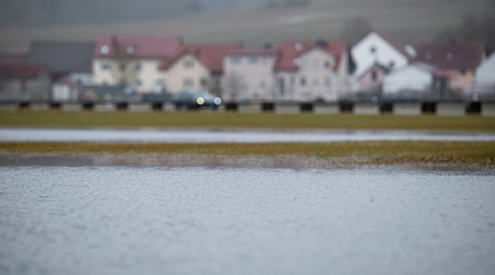 In Oberfranken wird es für manche Häuser kritisch. / Foto: Daniel Vogl/dpa