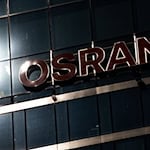 Viele Autofahrer kennen ams Osram vor allem wegen der vom Konzern hergestellten Autolampen, die aus dem Osram-Erbe des deutsch-österreichischen Konzerns stammen. (Archivbild) / Foto: Peter Kneffel/dpa