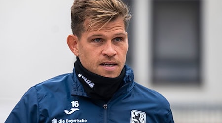 Florian Niederlechner ist wieder einsatzfähig. (Archivbild) / Foto: Peter Kneffel/dpa