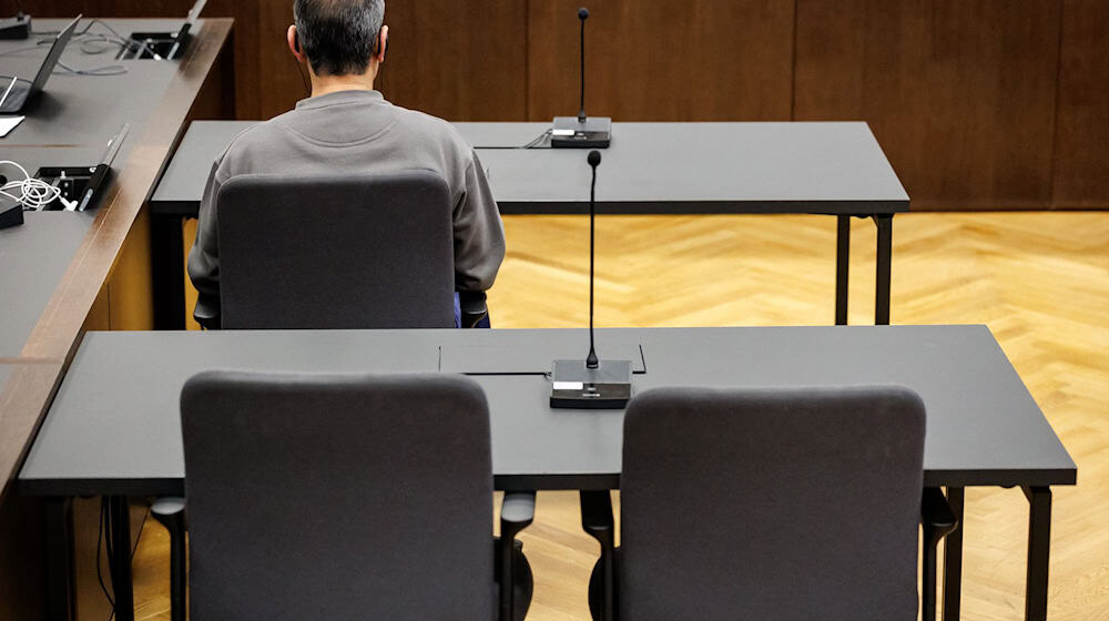 Die Schwurgerichtskammer am Landgericht Nürnberg Fürth will am Donnerstag ihr Urteil fällen. (Archivbild) / Foto: Daniel Karmann/dpa