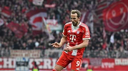 Jubelt über sein 500. Karrieretor: Harry Kane von Bayern München. / Foto: Carmen Jaspersen/dpa