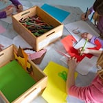 Auch nachmittags in der Schule: Ab Herbst haben Erstklässler einen Anspruch auf Ganztagsbetreuung. (Symbolbild) / Foto: Uwe Anspach/dpa