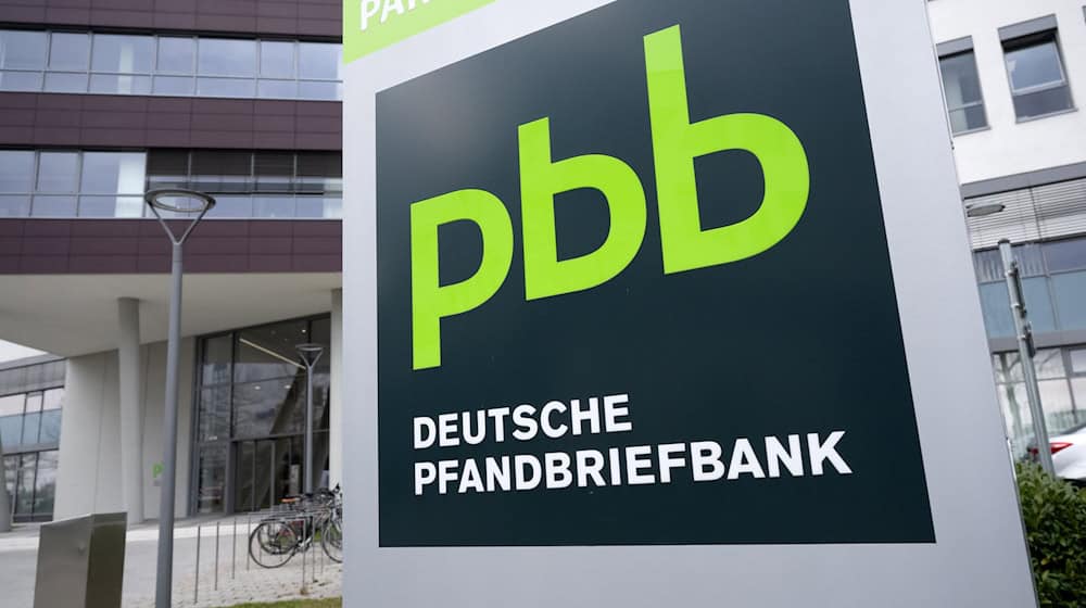 Die Pfandbriefbank leidet unter den Langzeitauswirkungen der Corona-Pandemie auf den Gewerbeimmobilienmarkt. (Archiv) / Foto: Sven Hoppe/dpa
