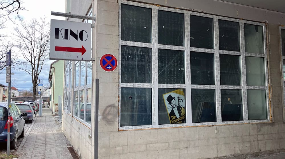 Das ehemalige Kino hat die AfD gemietet. (Archivbild) / Foto: Britta Schultejans/dpa