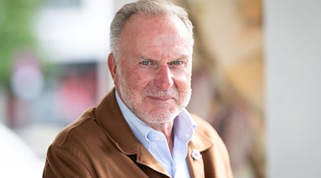 Rummenigge äußert sich zu Spielerberatern. (Archivbild) / Foto: Lukas Barth/dpa