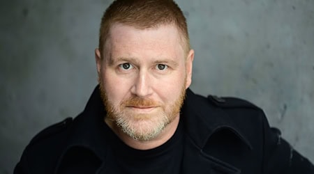 Der Schauspieler ist im Alter von 43 Jahren gestorben. Bekannt war er aus der Serie «Die Landarztpraxis». / Foto: @urbanruths/dpa