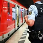 Das Gleis an der Haltestelle Karlsplatz (Stachus) wurde nach dem Sturz gesperrt. (Symbolbild) / Foto: Sven Hoppe/dpa