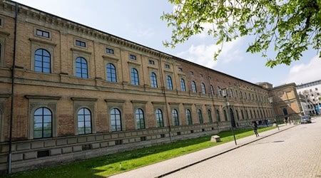 Die Alte Pinakothek war 2025 besonders gefragt. (Archivbild) / Foto: Peter Kneffel/dpa