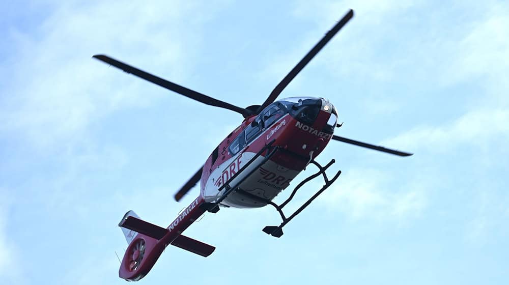 Der verunglückte Turner wurde mit dem Rettungshubschrauber in eine Unfallklinik gebracht. (Symbolbild) / Foto: Elisa Schu/dpa