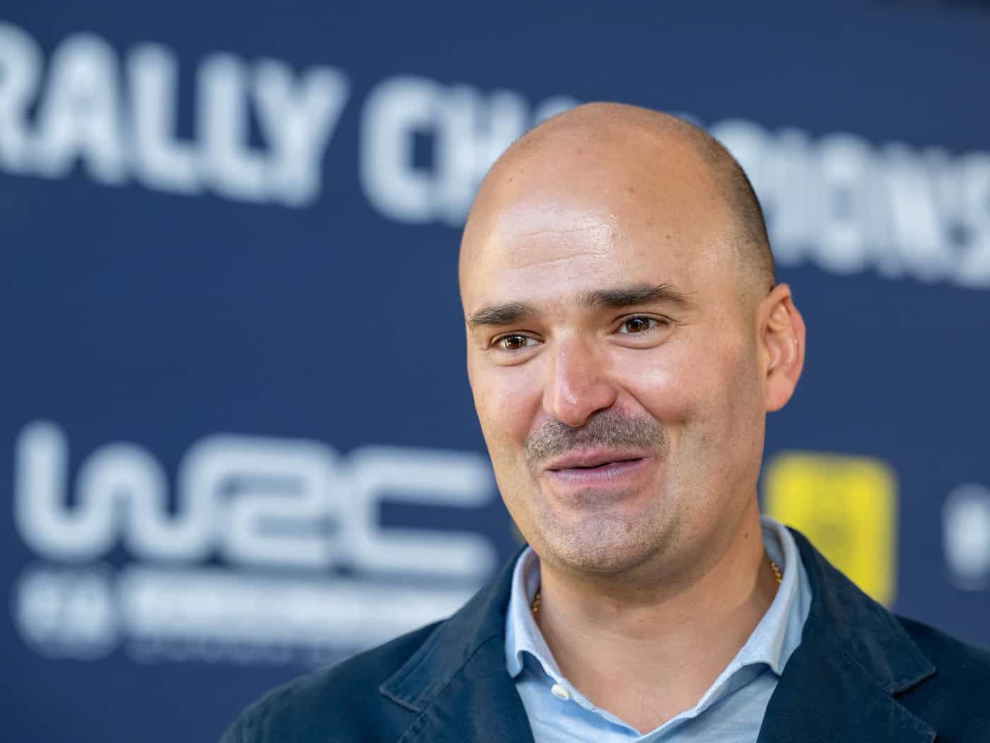 Fürst Albert von Thurn und Taxis hatte bei einer Rallye in Österreich einen Unfall. / Foto: Armin Weigel/dpa