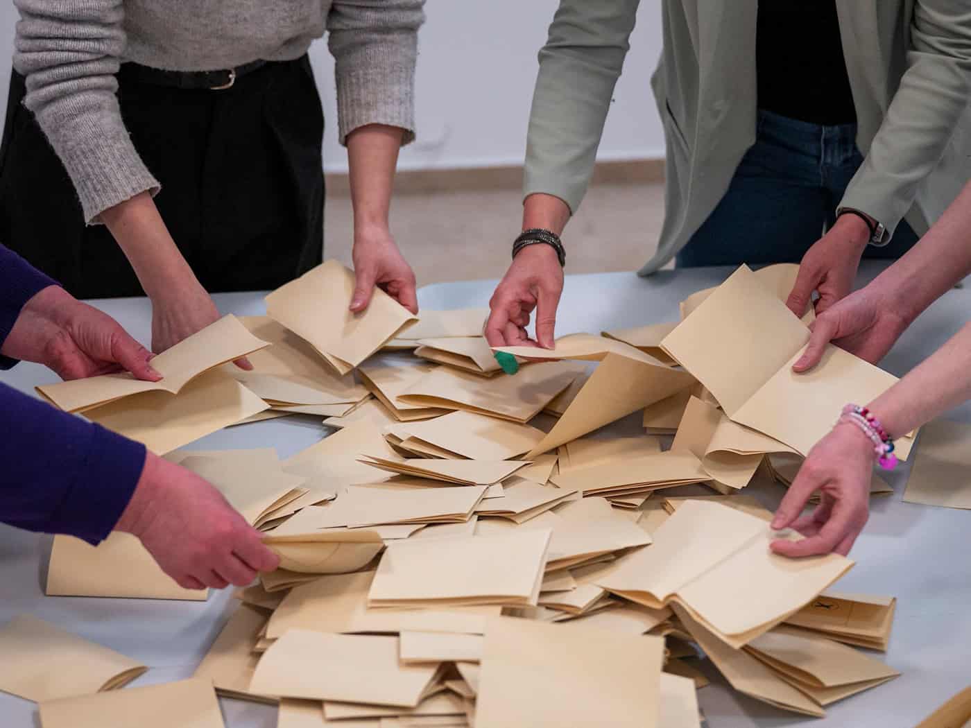 Der Landkreis Ostallgäu wird künftig von Bernd Stapfner (Freie Wähler) vertreten.  / Foto: Daniel Vogl/dpa