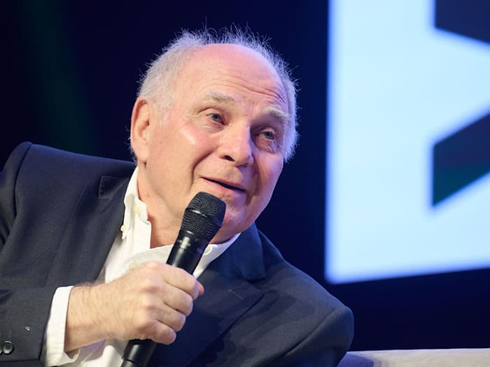 Uli Hoeneß: «Wir spielen dieses Spiel für unsere Fans.» / Foto: Bernd Thissen/dpa