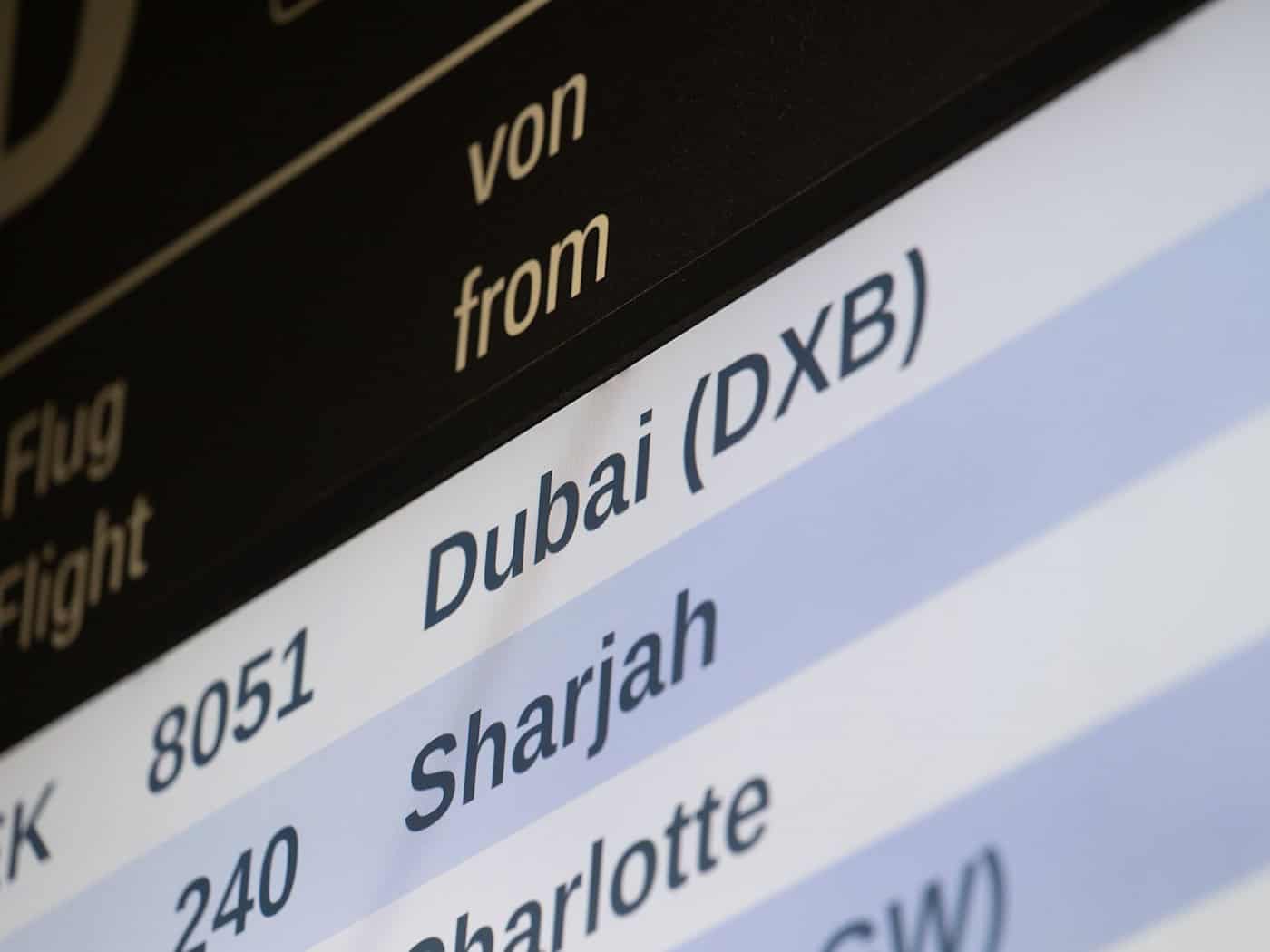 Wegen der Eskalation des Nahost-Konflikts sitzen Zehntausende Reisende in der Region fest. / Foto: Armin Weigel/dpa