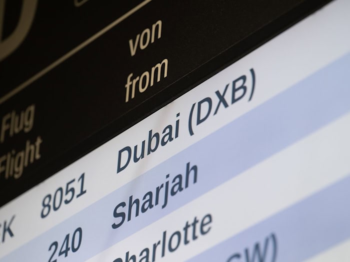 Wegen der Eskalation des Nahost-Konflikts sitzen Zehntausende Reisende in der Region fest. / Foto: Armin Weigel/dpa