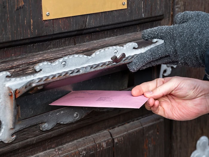 Bei den Kommunalwahlen in Bayern wurden erneut nur wenige Frauen gewählt. (Symbolbild) / Foto: Daniel Vogl/dpa