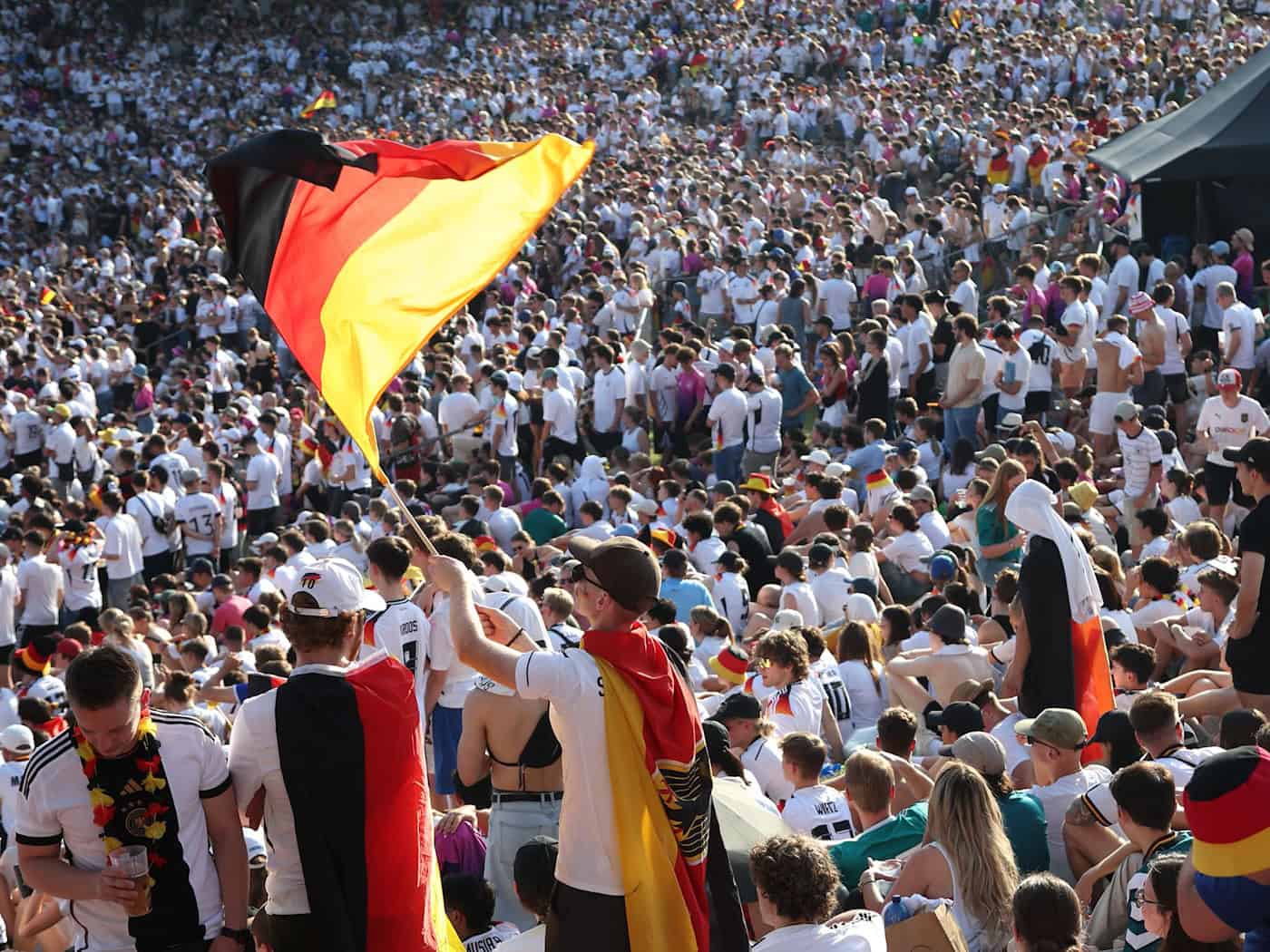 Das letzte Public Viewing im Münchner Olympiapark fand während der Heim-EM 2024 statt. (Archivbild) / Foto: Karl-Josef Hildenbrand/dpa